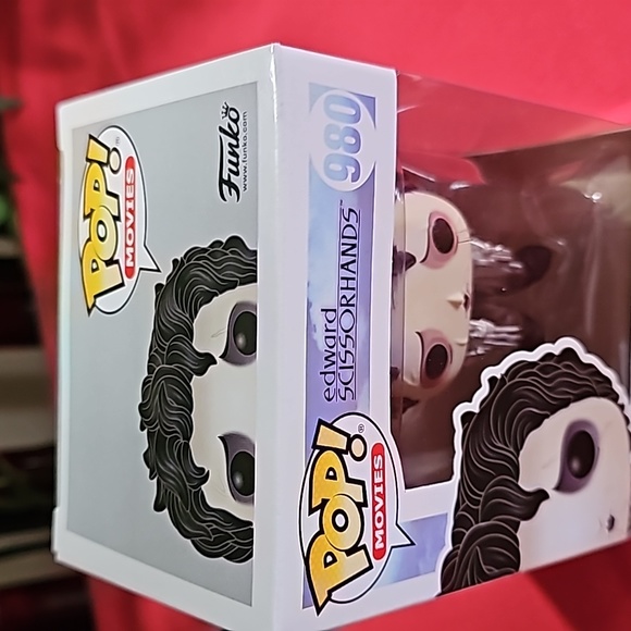 NIB FUNKO POP EDWARD SCISSORHANDS #980 - Picture 11 of 12